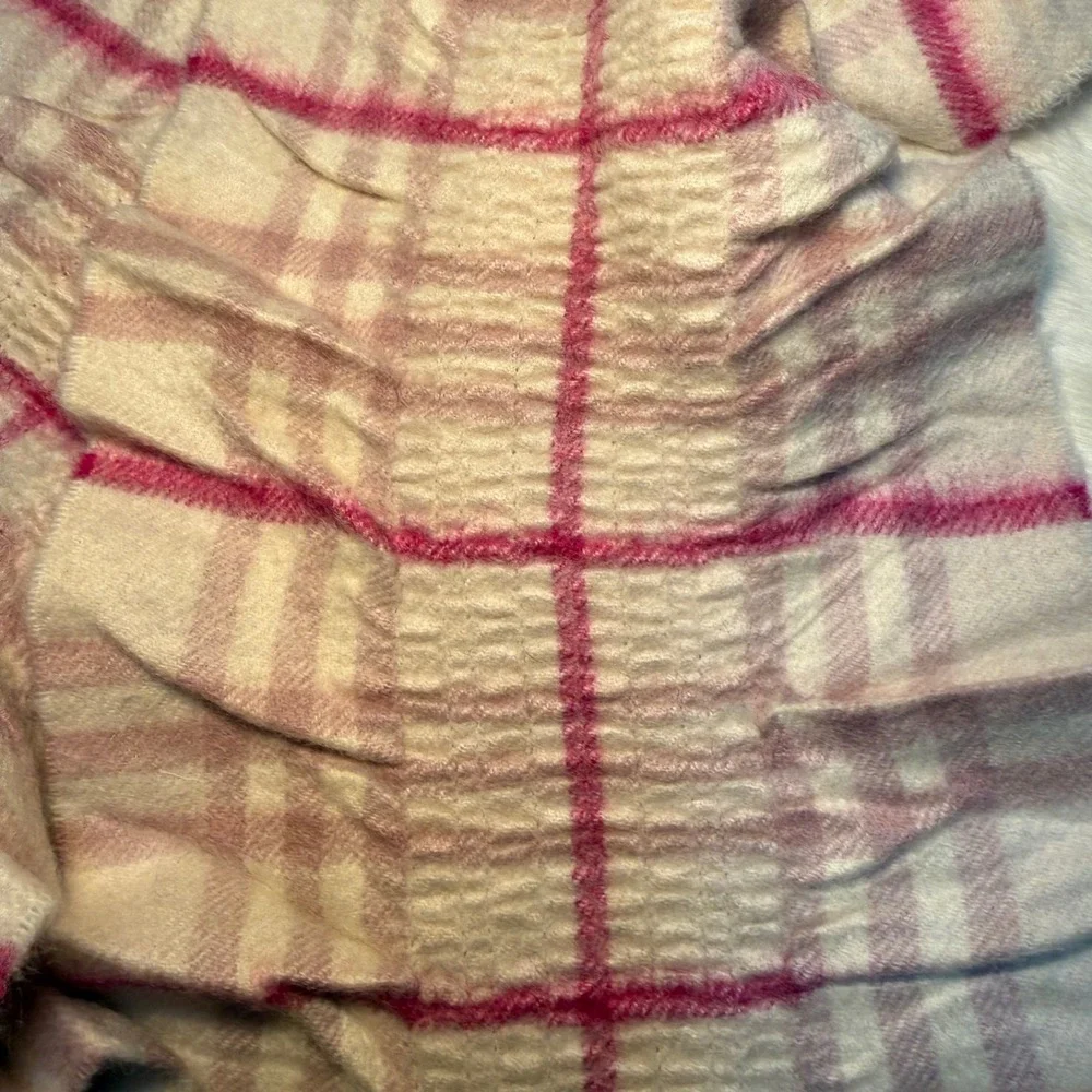 Burberry 100% cashmere